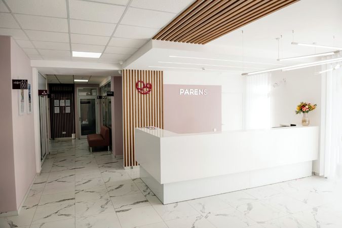 Dobra agencja surogacji Parens International