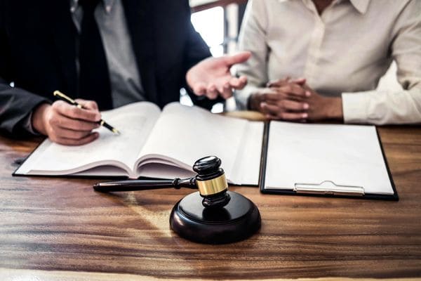 Formalności przed sądem opiekuńczym w Polsce